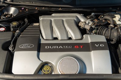 Lot 81 - 2004 Ford Mondeo ST220