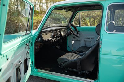 Lot 30 - 1968 Ford Anglia 105e