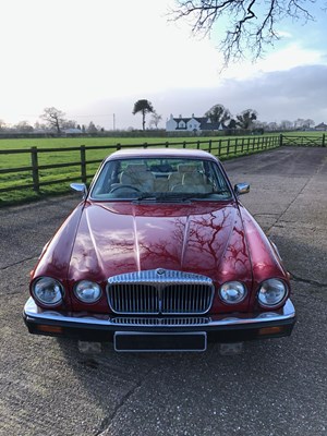 Lot 60 - 1988 Daimler Double-Six Series III
