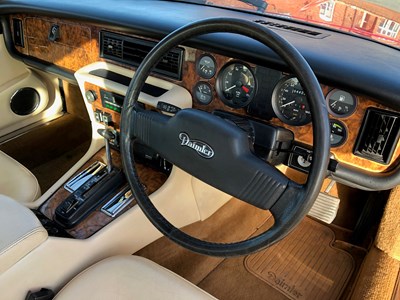 Lot 60 - 1988 Daimler Double-Six Series III
