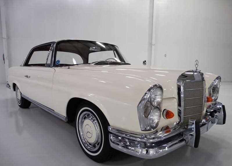 Lot 61 - 1962 Mercedes-Benz 220 SEB