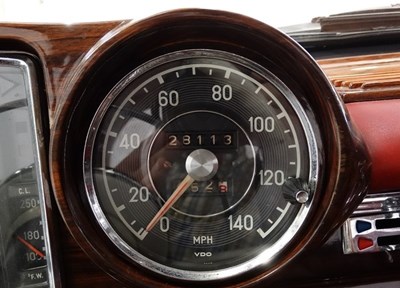 Lot 61 - 1962 Mercedes-Benz 220 SEB