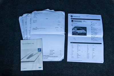 Lot 8 - 2004 Ford Focus ST
