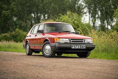 Lot 23 - 1989 Saab 900i