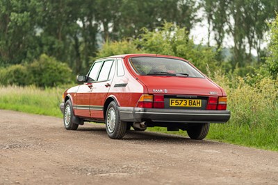 Lot 23 - 1989 Saab 900i