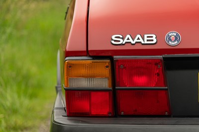 Lot 23 - 1989 Saab 900i