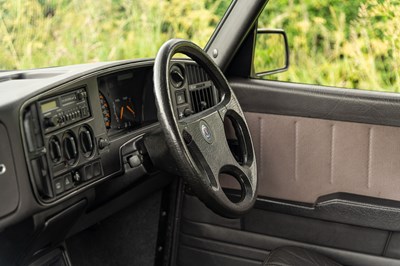 Lot 23 - 1989 Saab 900i