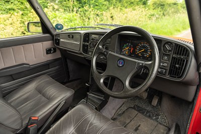Lot 23 - 1989 Saab 900i
