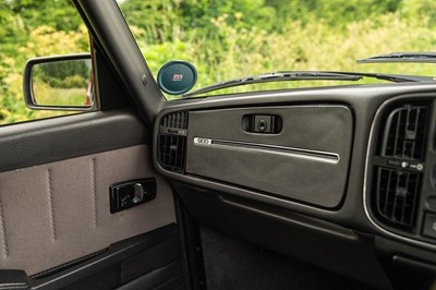 Lot 23 - 1989 Saab 900i