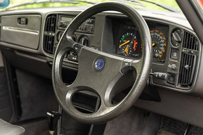 Lot 23 - 1989 Saab 900i