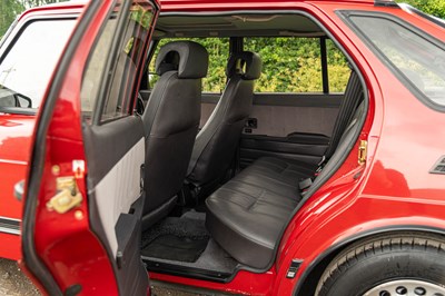 Lot 23 - 1989 Saab 900i