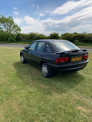 Lot 64 - 1995 Ford Escort Mistral