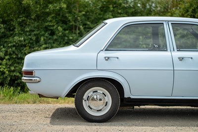 Lot 33 - 1978 Vauxhall Viva HC