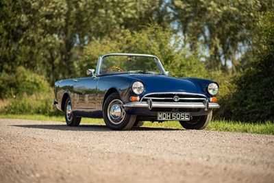 Lot 34 - 1967 Sunbeam Alpine GT