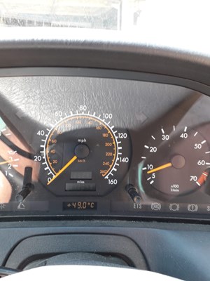 Lot 70 - 1994 Mercedes-Benz SL 320 Sports
