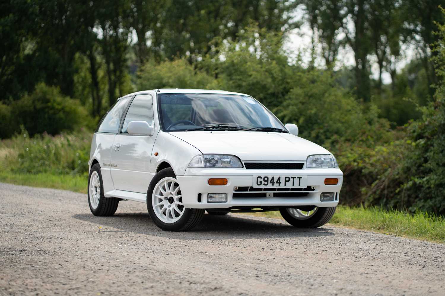 Lot 38 - 1989 Suzuki Swift GTi