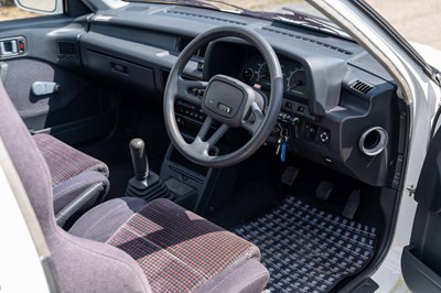 Lot 38 - 1989 Suzuki Swift GTi