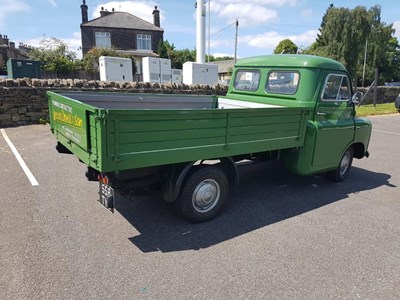 Lot 72 - 1963 Bedford CA Pickup