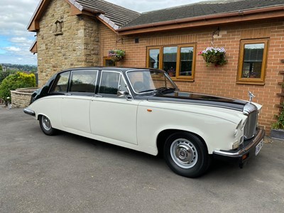 Lot 75 - 1990 Daimler DS420 Limousine