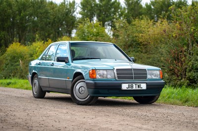 Lot 24 - 1992 Mercedes 190E