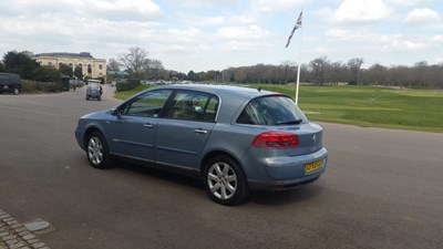 Lot 77 - 2004 Renault Vel Satis