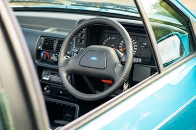 Lot 19 - 1990 Ford Escort Cabriolet