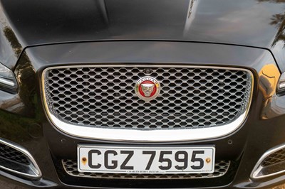 Lot 72 - 2017 Jaguar XJ Autobiography