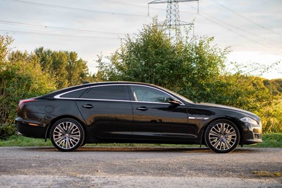 Lot 72 - 2017 Jaguar XJ Autobiography