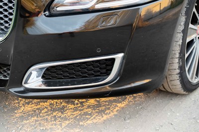 Lot 72 - 2017 Jaguar XJ Autobiography