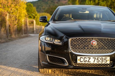 Lot 72 - 2017 Jaguar XJ Autobiography