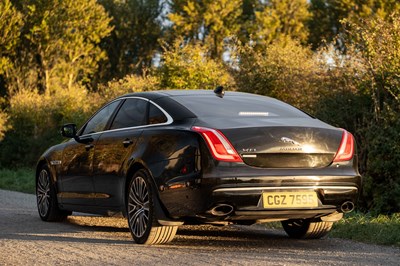 Lot 72 - 2017 Jaguar XJ Autobiography