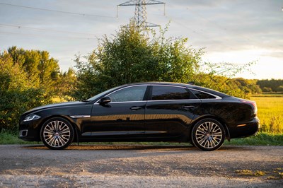 Lot 72 - 2017 Jaguar XJ Autobiography