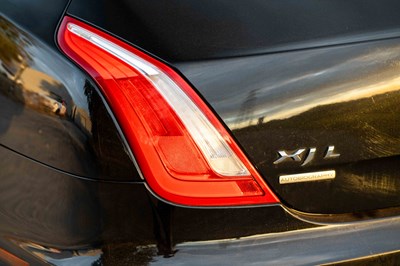 Lot 72 - 2017 Jaguar XJ Autobiography