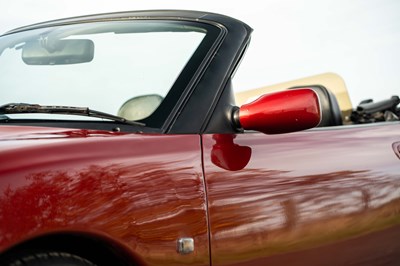 Lot 5 - 1998 MG MGF