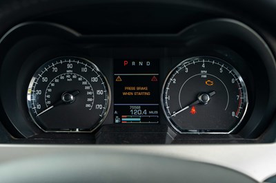 Lot 25 - 2007 Jaguar XK8 Coupe