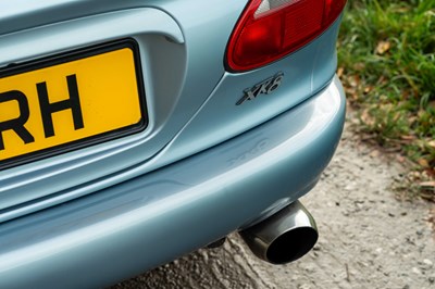Lot 20 - 1997 Jaguar XK8 Convertible