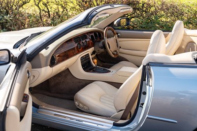 Lot 20 - 1997 Jaguar XK8 Convertible