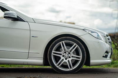 Lot 38 - 2011 Mercedes-Benz E350 Cabriolet