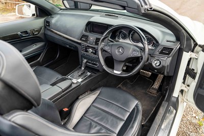 Lot 38 - 2011 Mercedes-Benz E350 Cabriolet