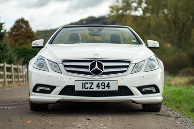 Lot 38 - 2011 Mercedes-Benz E350 Cabriolet