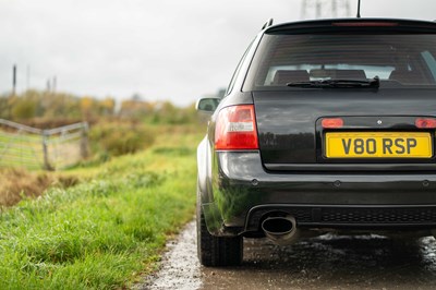 Lot 16 - 2004 Audi RS6 Avant