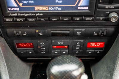 Lot 16 - 2004 Audi RS6 Avant