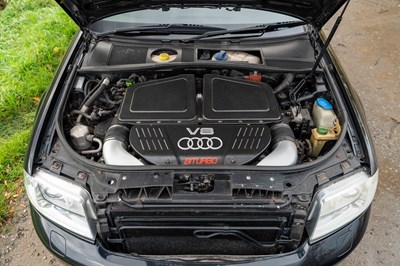 Lot 16 - 2004 Audi RS6 Avant