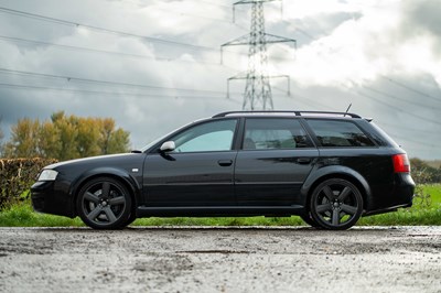 Lot 16 - 2004 Audi RS6 Avant
