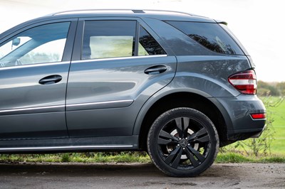 Lot 82 - 2010 Mercedes-Benz ML350