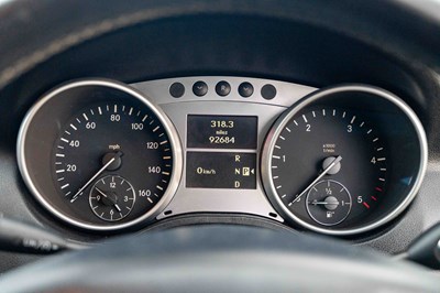 Lot 82 - 2010 Mercedes-Benz ML350