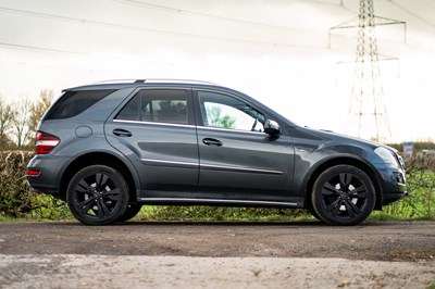 Lot 82 - 2010 Mercedes-Benz ML350