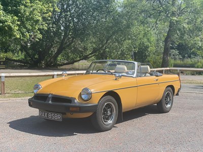 Lot 109 - 1977 MGB Roadster