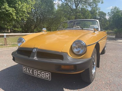 Lot 109 - 1977 MGB Roadster