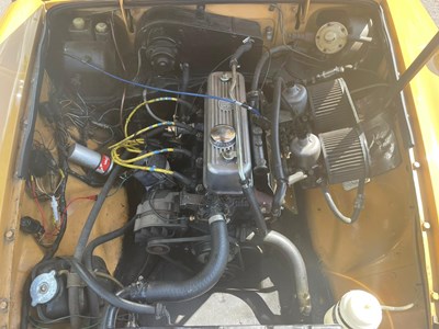 Lot 109 - 1977 MGB Roadster